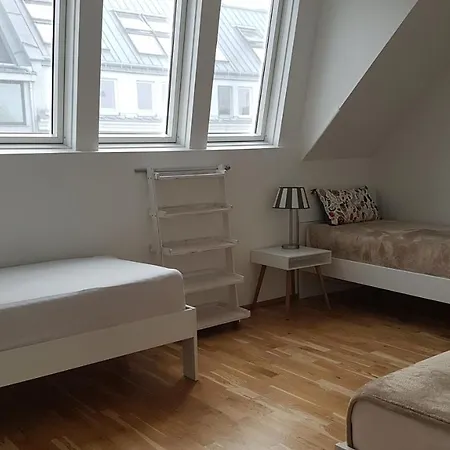 Moderne Maisonette Mit Terrasse Wiedeń Zewnętrze zdjęcie